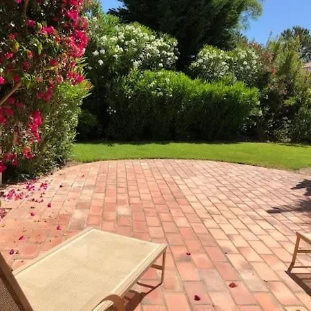 Pinheiro - 3 Bedrooms - Lawned Area - Balcony * Almancil