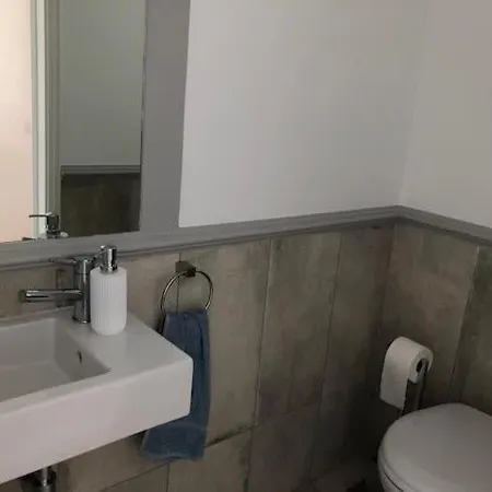 Pinheiro - 3 Bedrooms - Lawned Area - Balcony